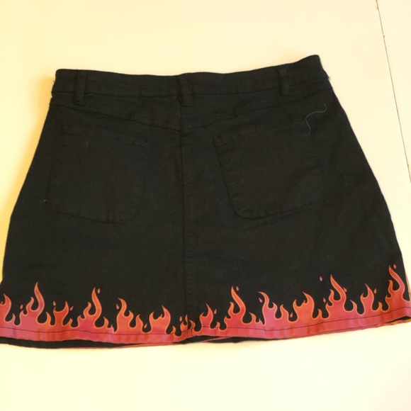 Her Universe Disney Aladdin Magic Carpet Denim Mini Skirt Size L Hot Topic - Picture 5 of 9